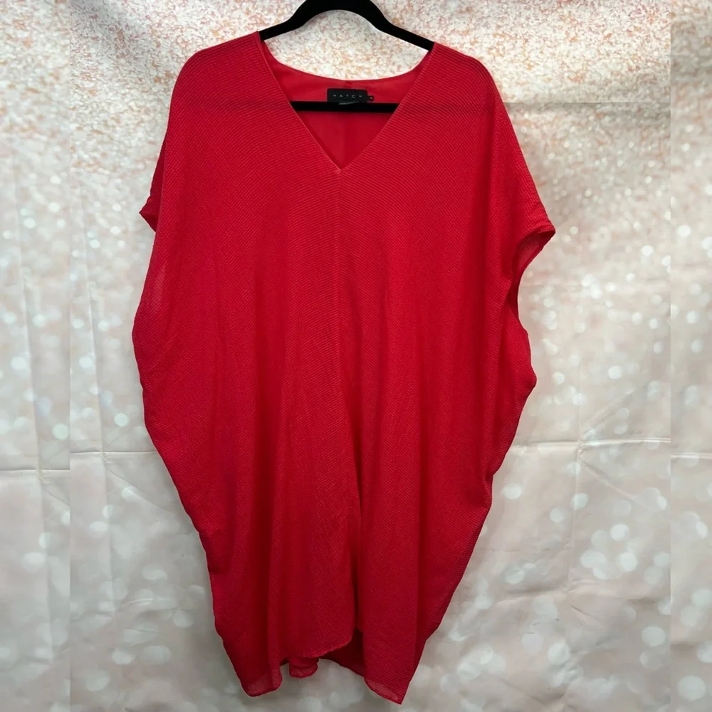 Hatch The Slouch Dress in Punch, Silk Blend - Picture 2 of 12